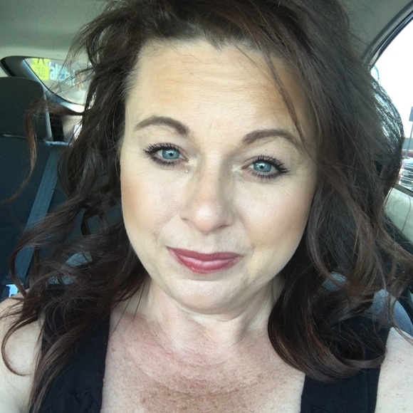 Meet your Posher, Terri - Picture 5 of 5